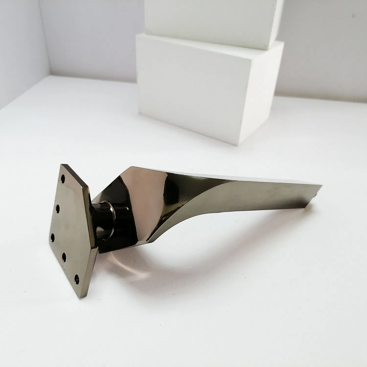 Special Design Factory Customized Durable Iron Sofa Feet Black Metal Bed Legs